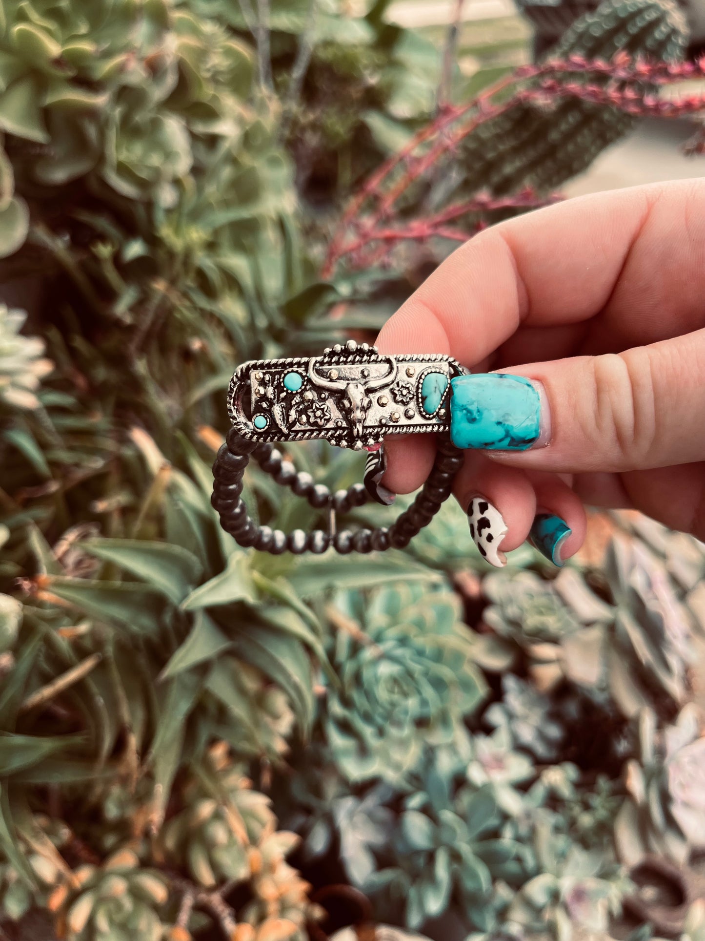 Long horn bracelet