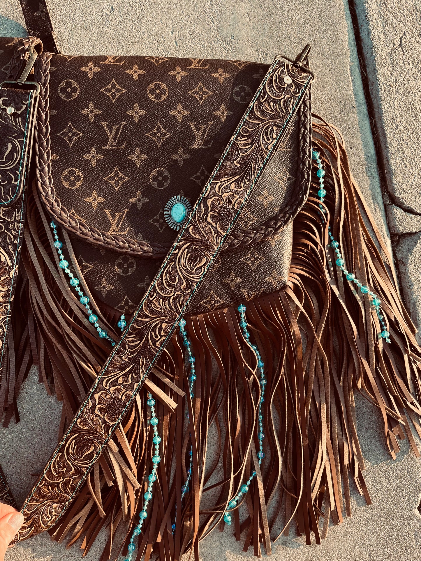 The turquoise LV