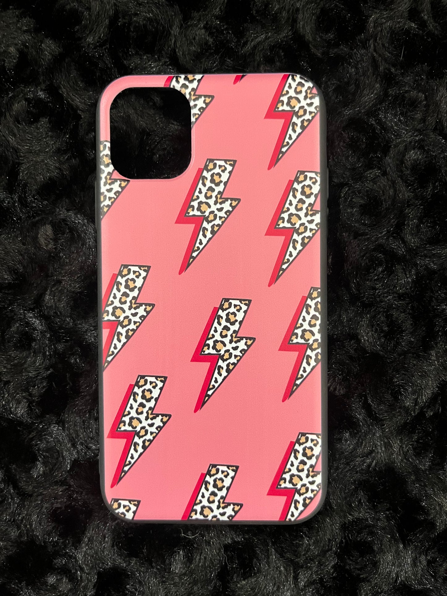 pink/ leopard lighting bolt case