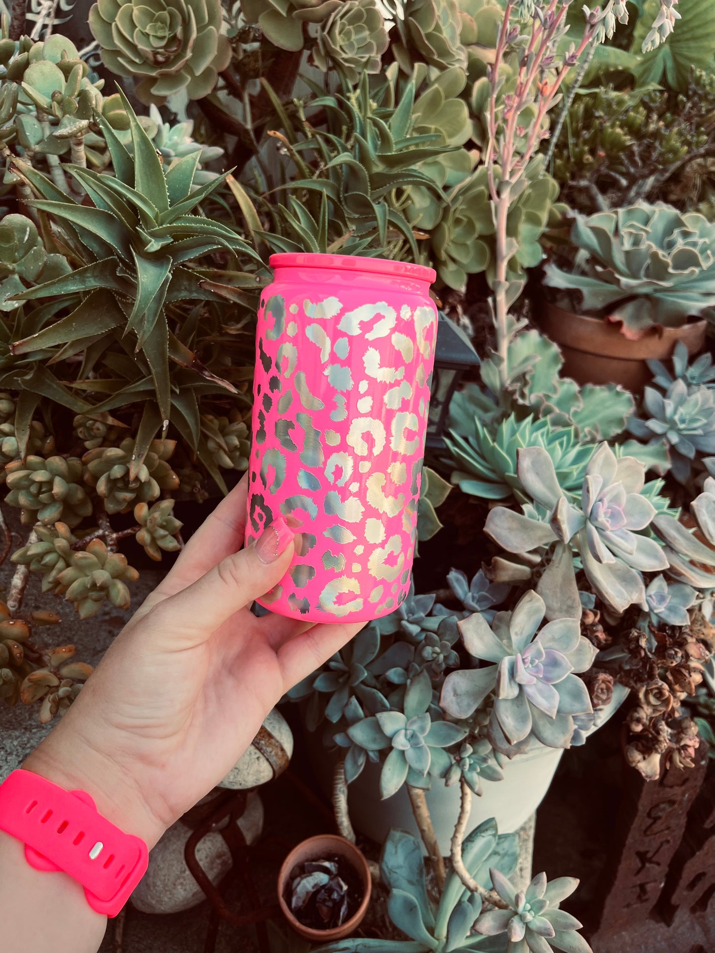 Leopard glass tumbler