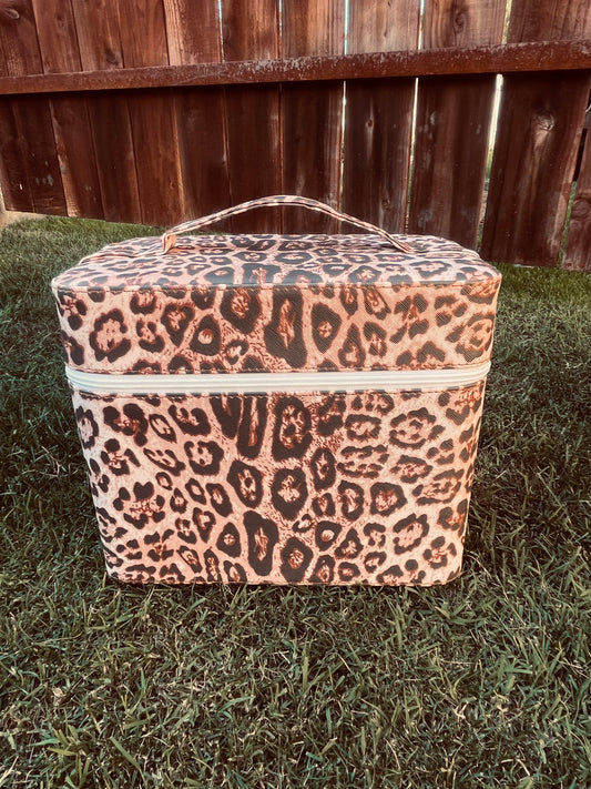 The leopard makeup box