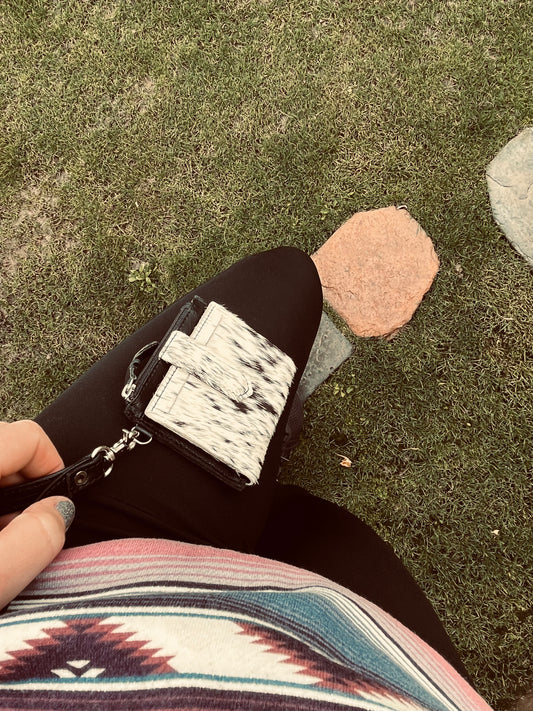 Wristlet cowhide wallet