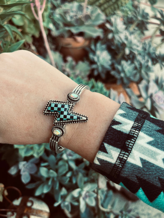 Lighting bolt bracelet