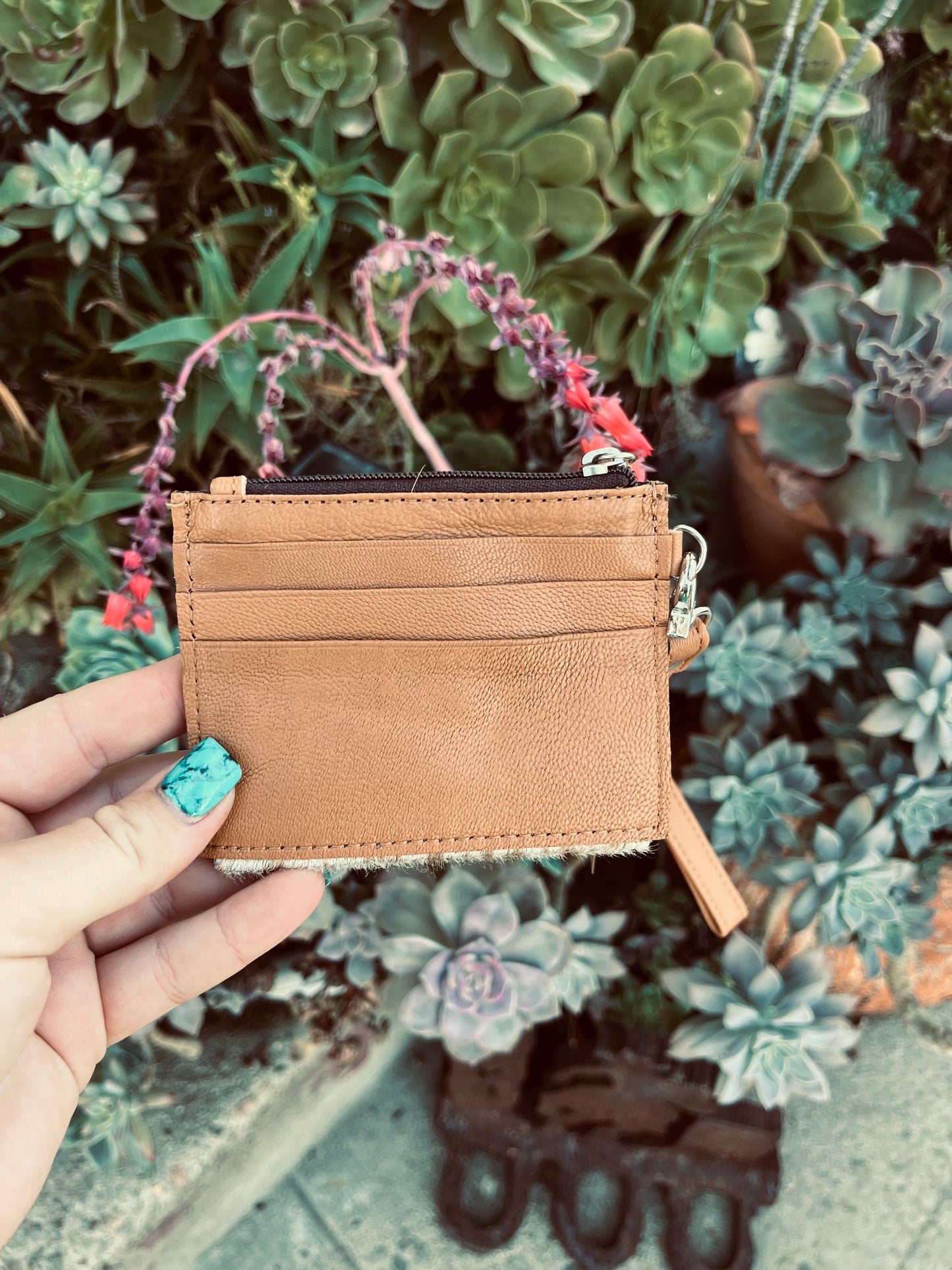 Wristlet wallet