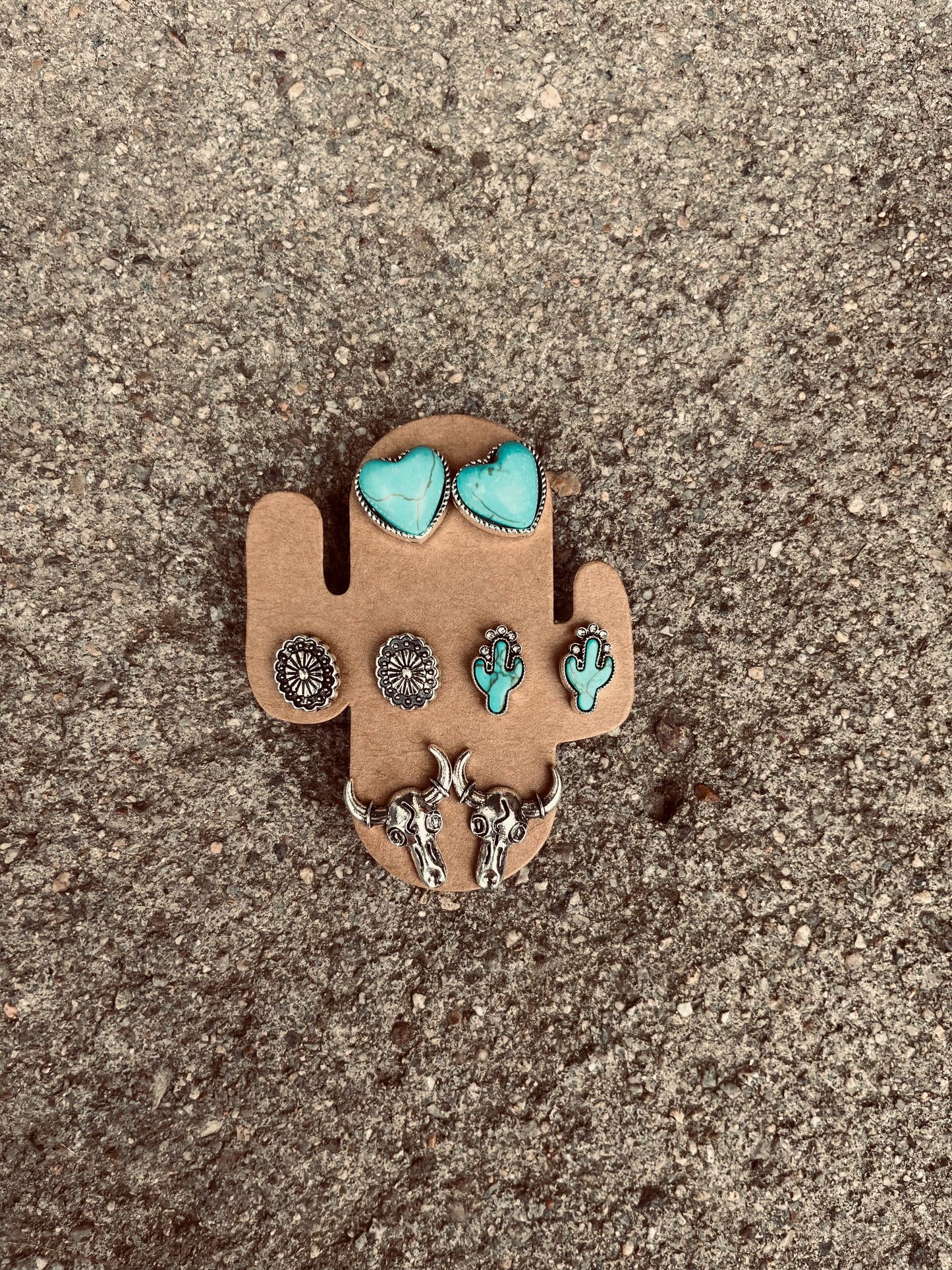 Western stud set