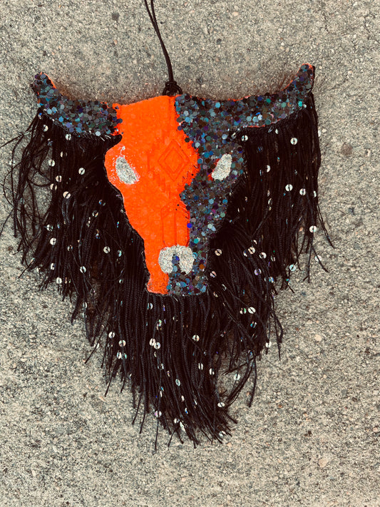 the neon long horn