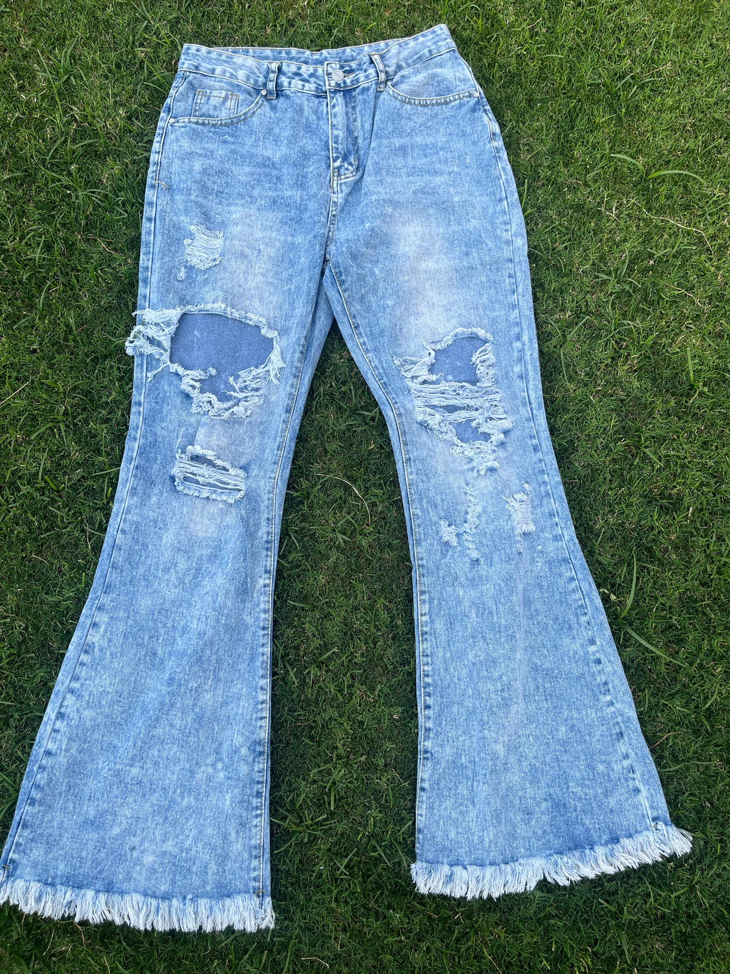 Acid washed ripped flares