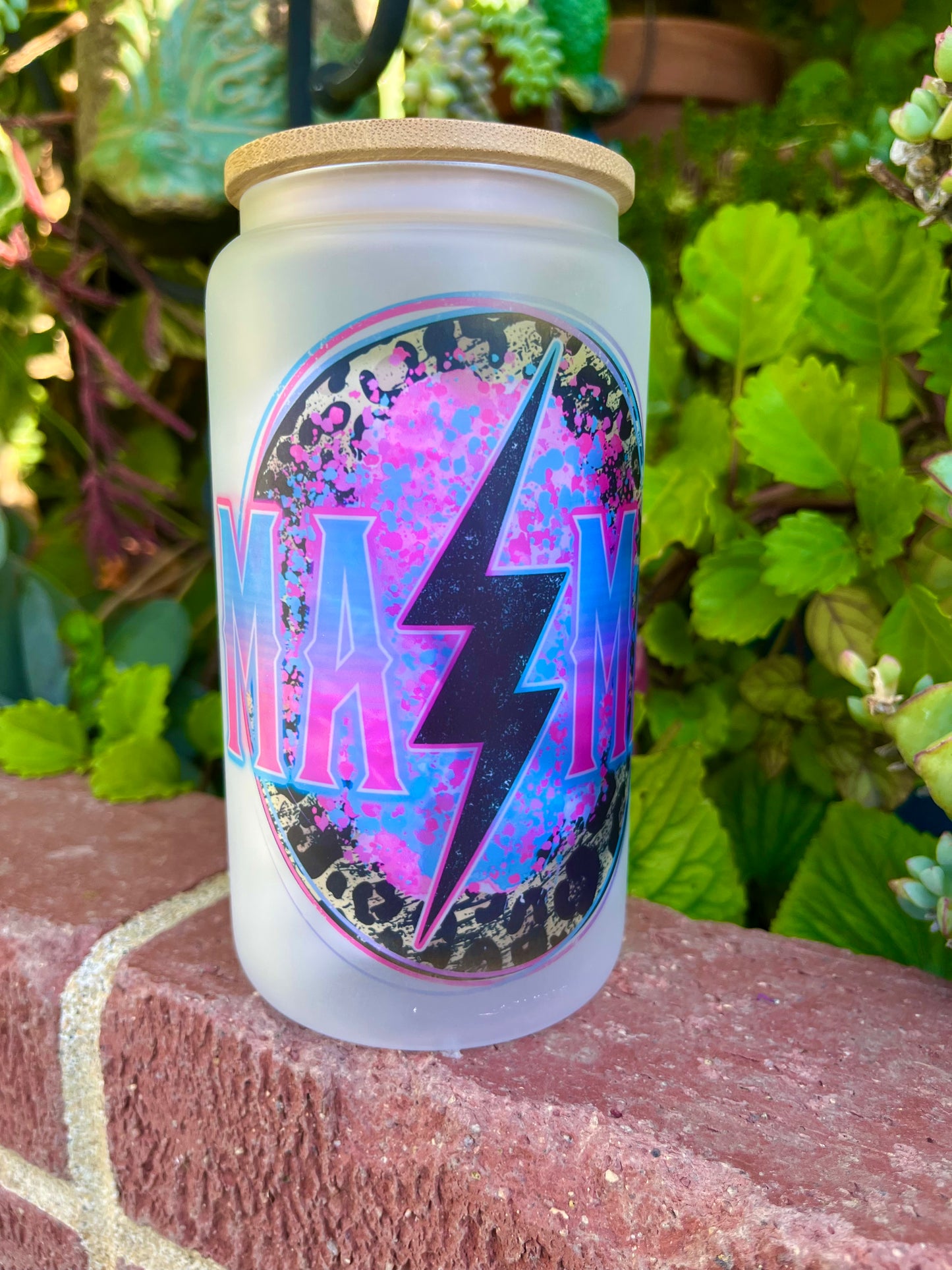 Mama glass can