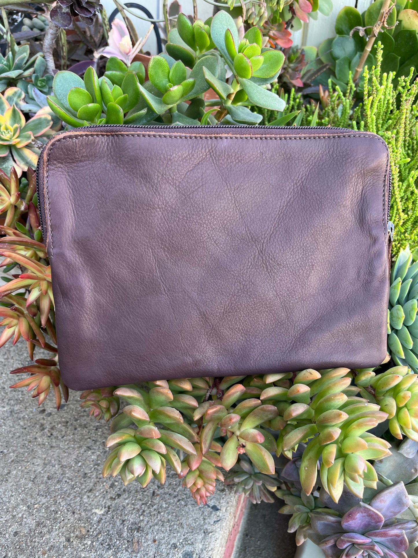 Cowhide pouch bag