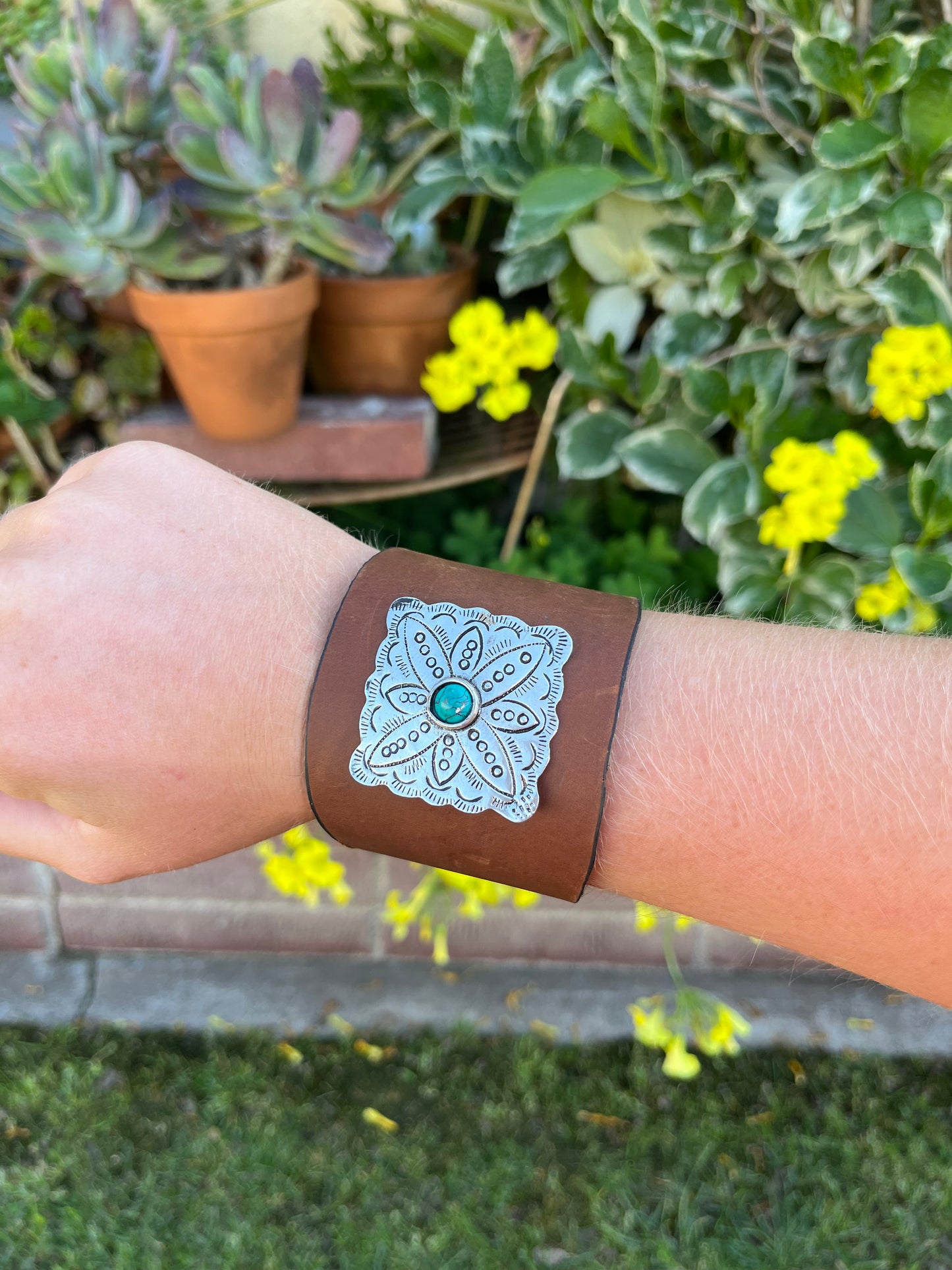 Gone western leather cuff